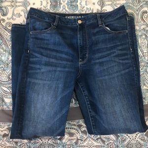 American eagle stretchy denim jeans